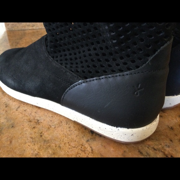 EMU Australia Numerella Bootie - Picture 5 of 9